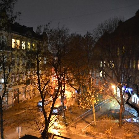 Lux Apartament На Левицького 리비프 외부 사진