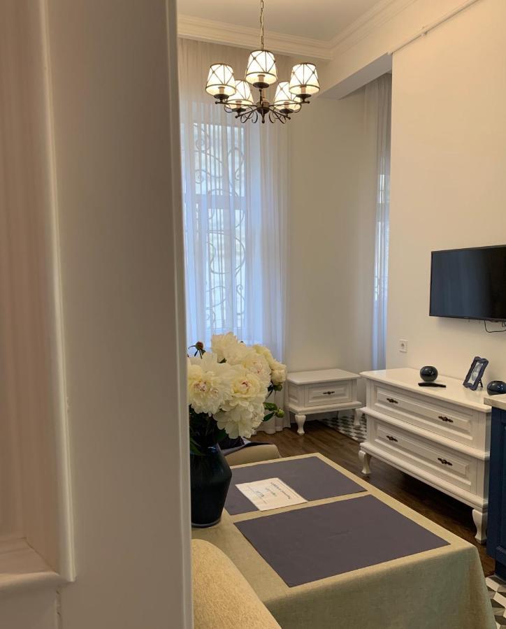 Lux Apartament На Левицького 리비프 외부 사진